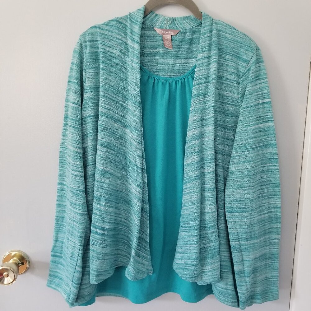 White Stag cardigan and shirt attached combo XL